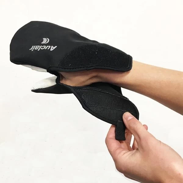 Tech Cover Mitt 3 Tech Cover Mitt - Image 3