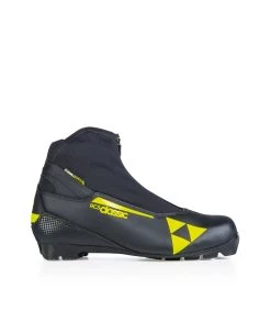 Fischer Men's RC3 Classic Boot