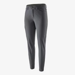 Patagonia Women's Skyline Traveler Pant